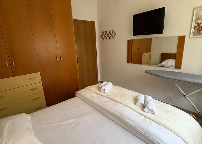 Lägenhet Heart Of The Tirana